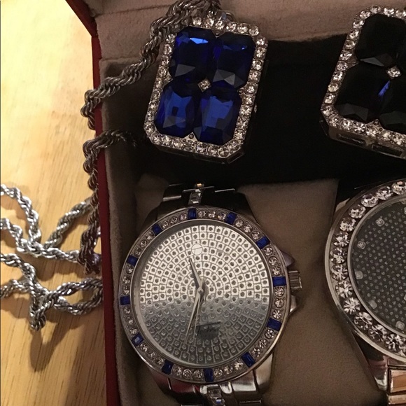 TECHNO PAVÉ WATCHES x 2 PENDANTS x 2 CHAINS x 2 - Picture 2 of 7